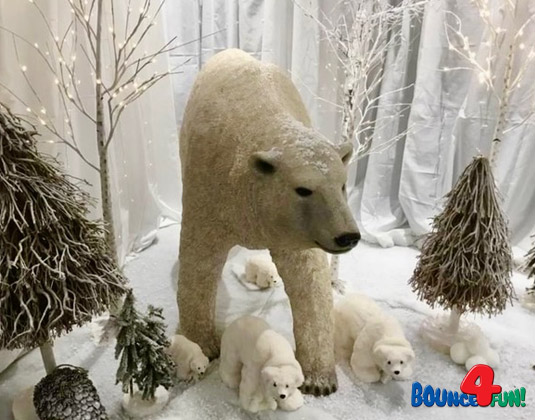 Life-Size Polar Bears