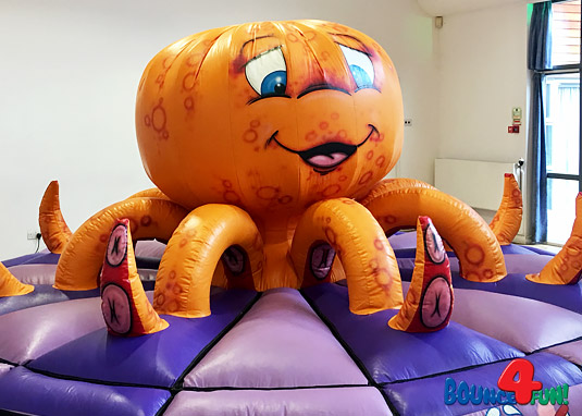 Ollie The Octopus playbed
